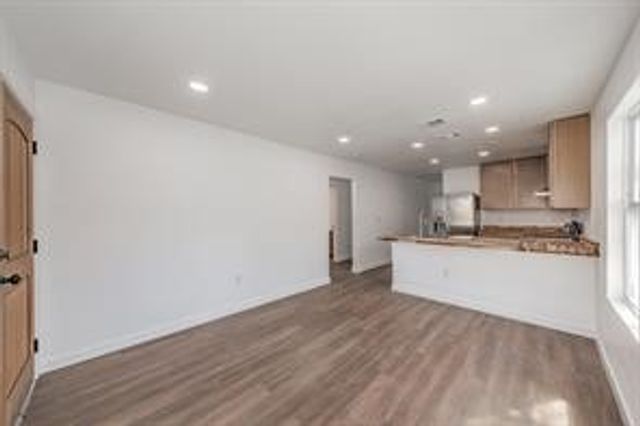 2506 Southland Street, Dallas, TX 75215