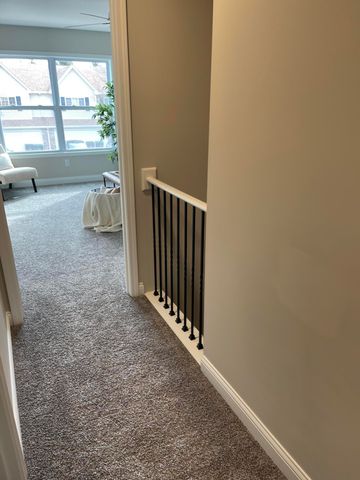 915 Paula Court, Hobart, IN 46342