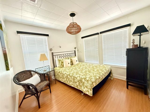 12925 John Reynolds Road, Galveston, TX 77554