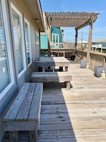 12925 John Reynolds Road, Galveston, TX 77554