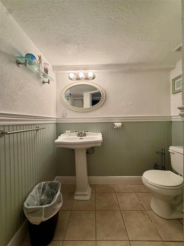 12925 John Reynolds Road, Galveston, TX 77554