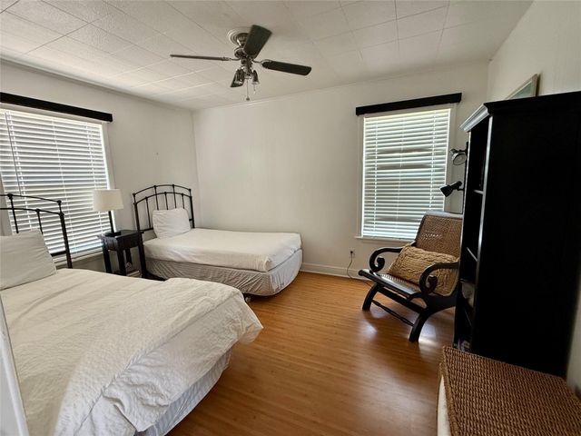 12925 John Reynolds Road, Galveston, TX 77554