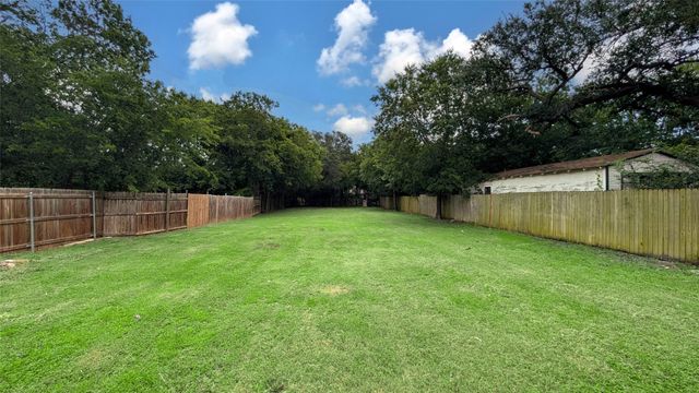 3115 Hunter Street, Fort Worth, TX 76112