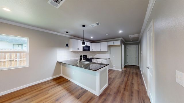 3115 Hunter Street, Fort Worth, TX 76112