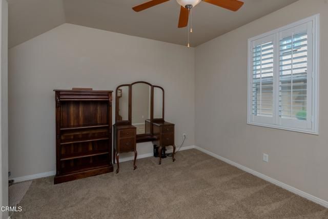 1927 Holt Rinehart Avenue, Bakersfield, CA 93311