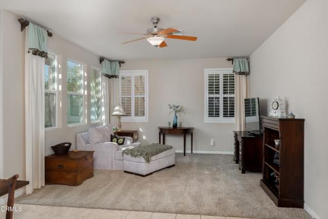 1927 Holt Rinehart Avenue, Bakersfield, CA 93311