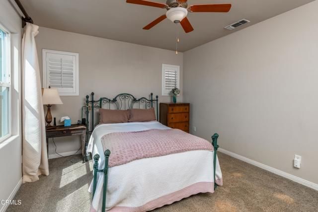 1927 Holt Rinehart Avenue, Bakersfield, CA 93311