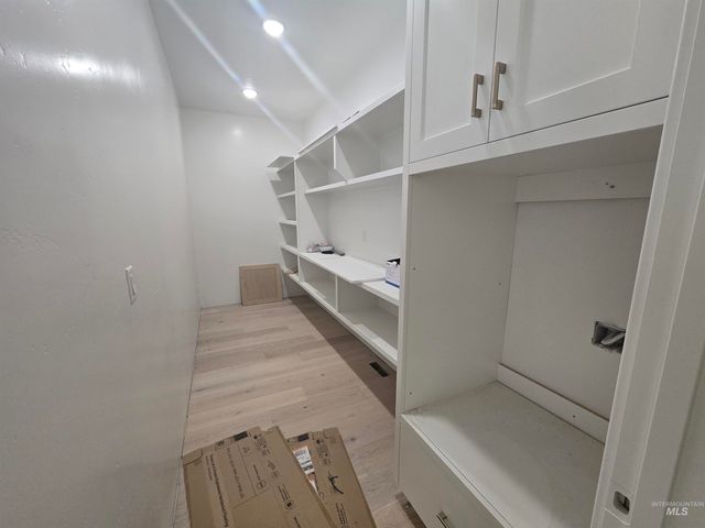 1517 Mountain View Dr., Twin Falls, ID 83301