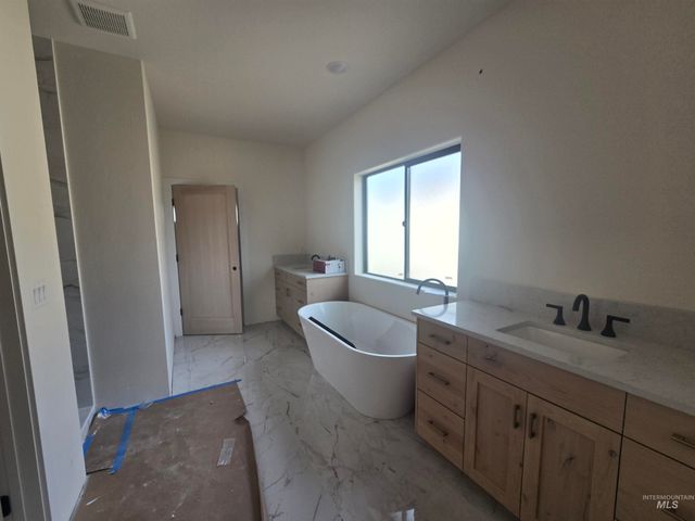 1517 Mountain View Dr., Twin Falls, ID 83301