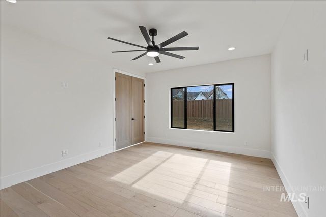 1517 Mountain View Dr., Twin Falls, ID 83301