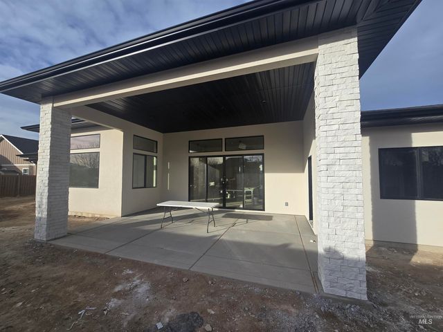 1517 Mountain View Dr., Twin Falls, ID 83301