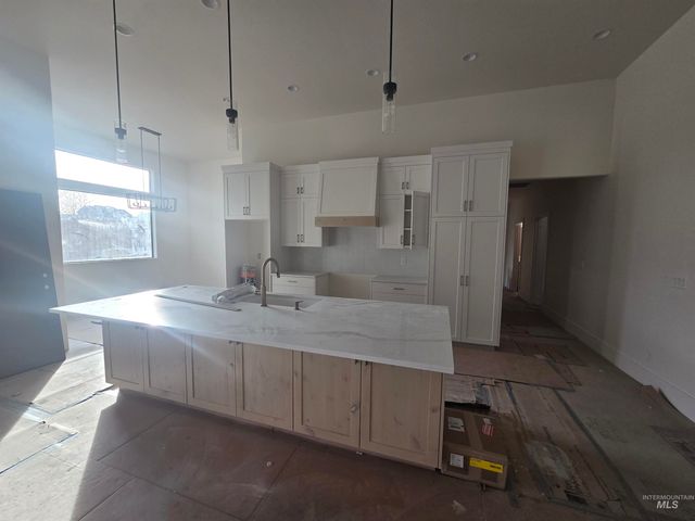 1517 Mountain View Dr., Twin Falls, ID 83301