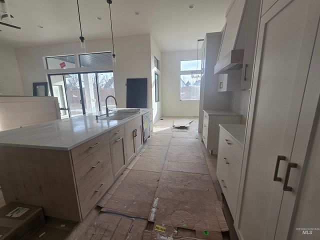 1517 Mountain View Dr., Twin Falls, ID 83301