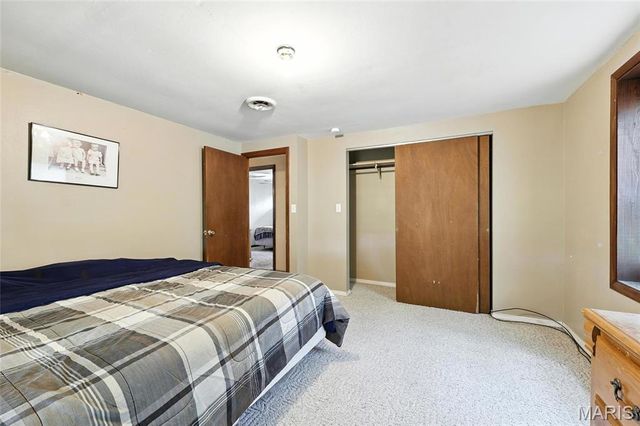 10443 Airport Road, Mineral Point, MO 63660