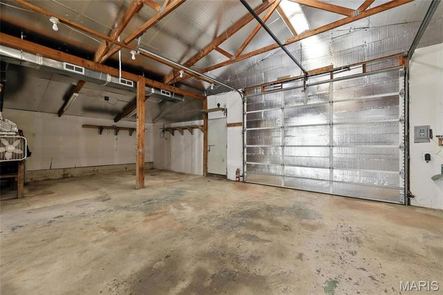 10443 Airport Road, Mineral Point, MO 63660