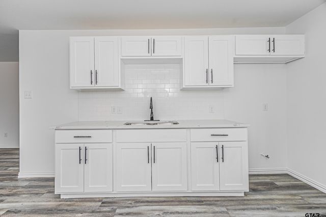 7129 Kayak Dr, Mabank, TX 75156