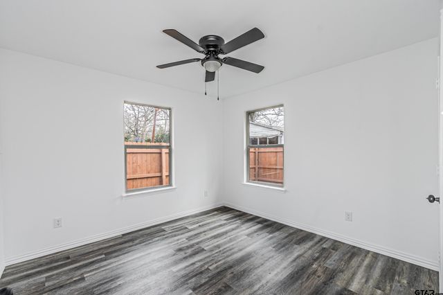 7129 Kayak Dr, Mabank, TX 75156