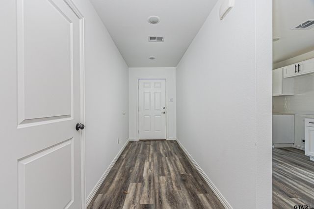 7129 Kayak Dr, Mabank, TX 75156