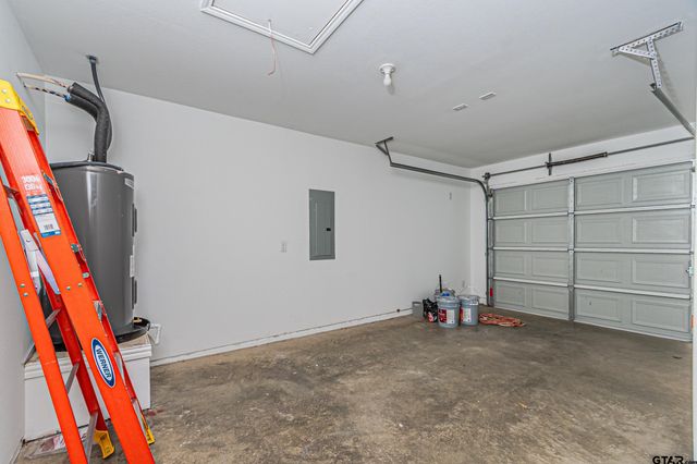 7129 Kayak Dr, Mabank, TX 75156