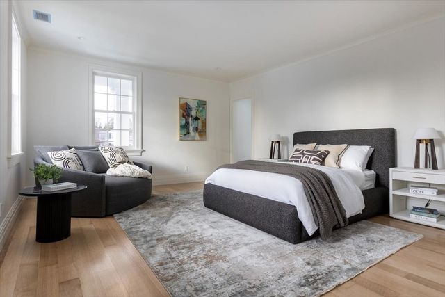 222 Warren Street, Brookline, MA 02445