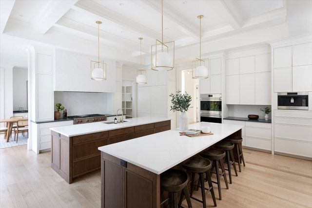 222 Warren Street, Brookline, MA 02445