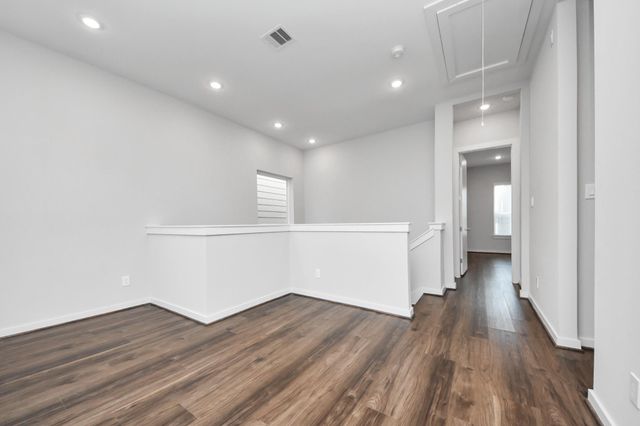 608 Thornton Road A, Houston, TX 77018