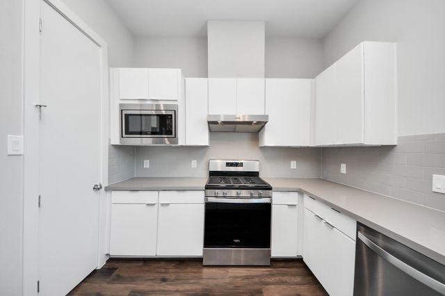 608 Thornton Road A, Houston, TX 77018