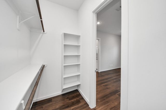 608 Thornton Road A, Houston, TX 77018