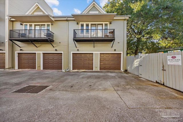 214 La Rua St, Pensacola, FL 32501