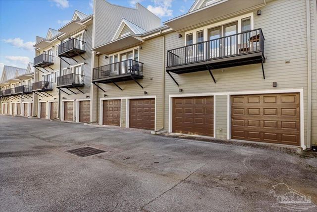 214 La Rua St, Pensacola, FL 32501