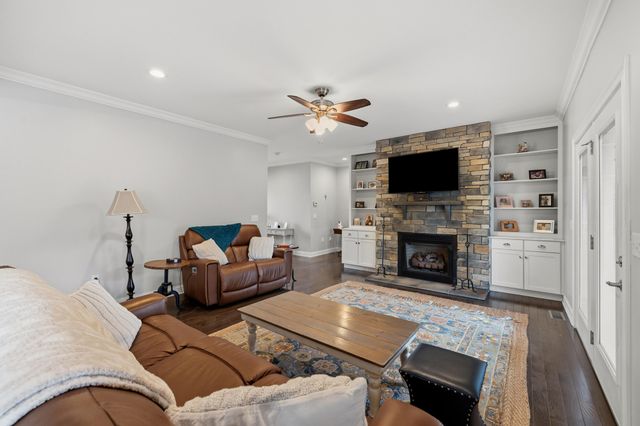 619 Four Winds Drive, Richmond, KY 40475