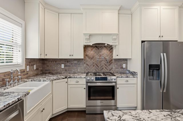 619 Four Winds Drive, Richmond, KY 40475
