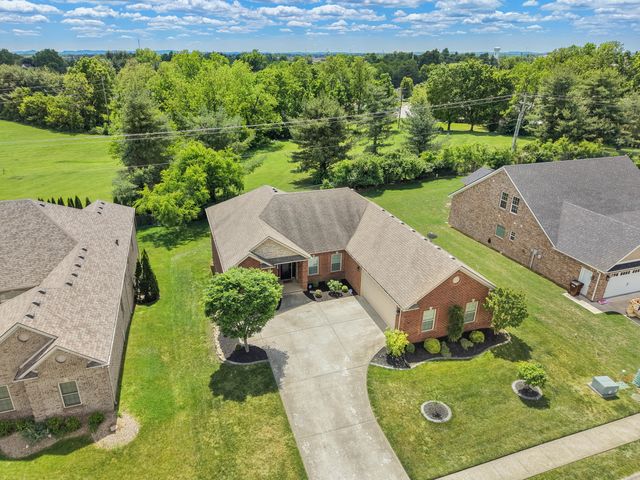 619 Four Winds Drive, Richmond, KY 40475