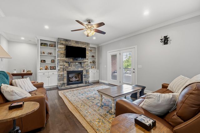 619 Four Winds Drive, Richmond, KY 40475