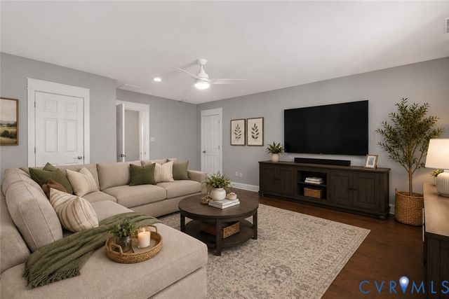 15308 Cedarville Dr, Midlothian, VA 23112