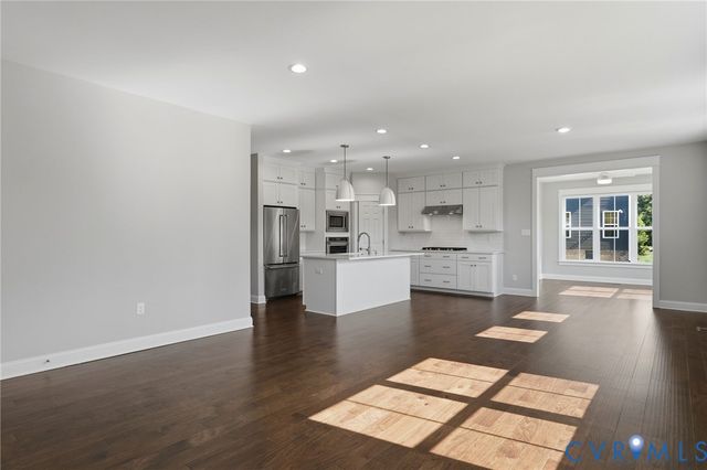 15308 Cedarville Dr, Midlothian, VA 23112