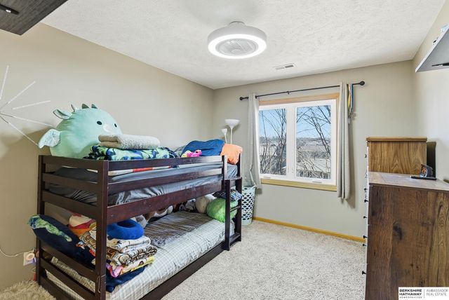 5138 N 135th Avenue, Omaha, NE 68164