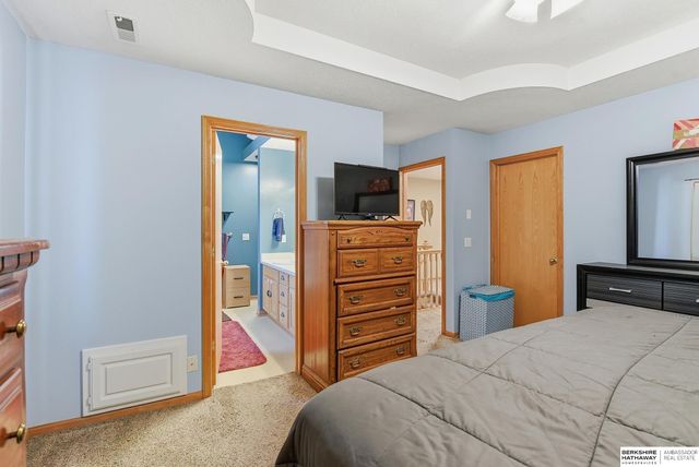 5138 N 135th Avenue, Omaha, NE 68164