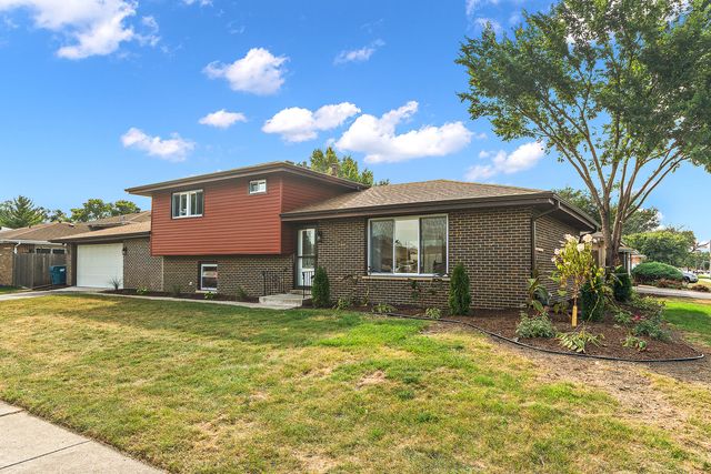 13706 Crestview Court, Crestwood, IL 60418