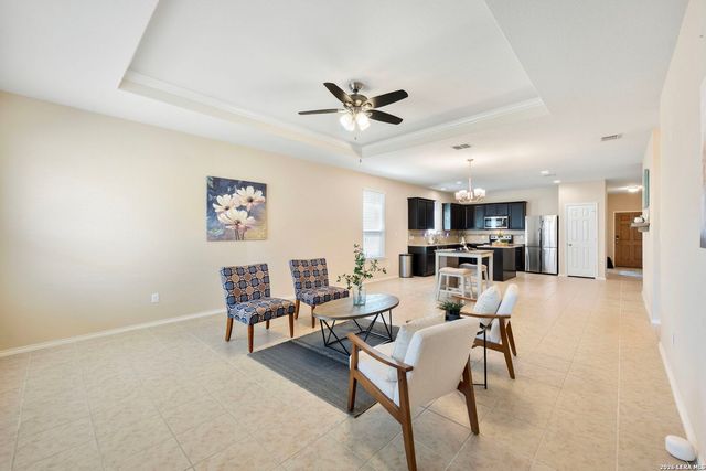 8722 BUGGY LN, Converse, TX 78109