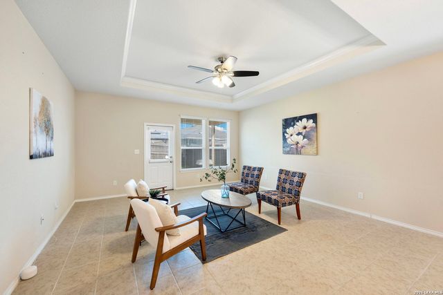 8722 BUGGY LN, Converse, TX 78109