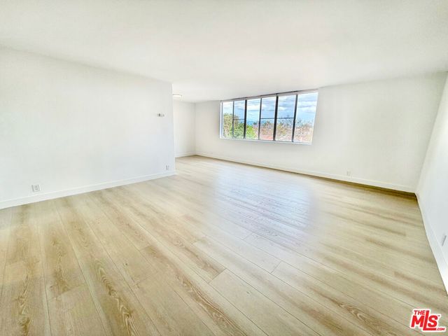 468 S Roxbury Drive 404, Beverly Hills, CA 90212