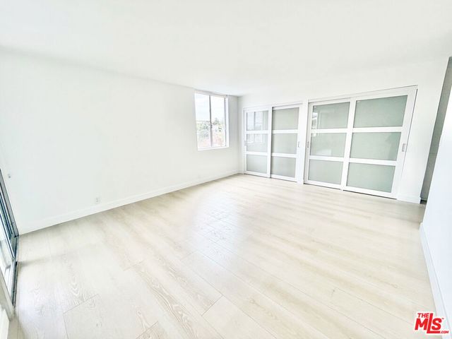 468 S Roxbury Drive 404, Beverly Hills, CA 90212