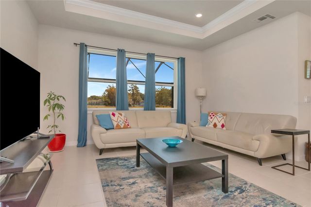 6462 BRADFORD WOODS DRIVE, Zephyrhills, FL 33542