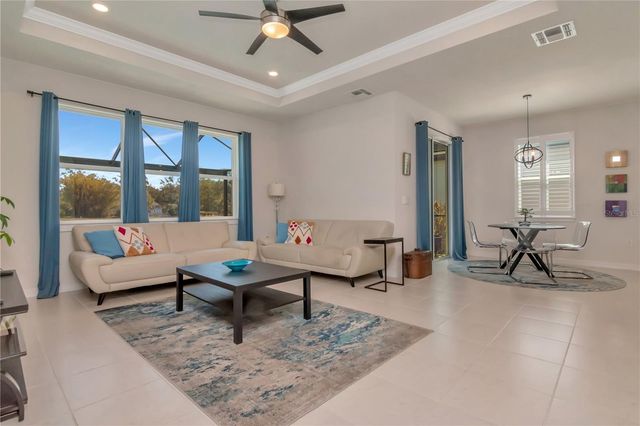 6462 BRADFORD WOODS DRIVE, Zephyrhills, FL 33542