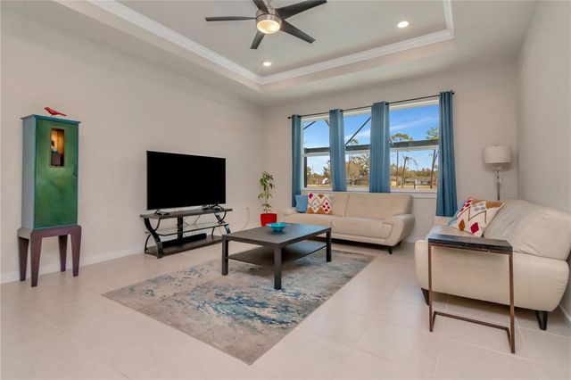 6462 BRADFORD WOODS DRIVE, Zephyrhills, FL 33542