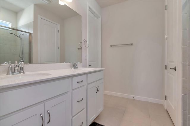 6462 BRADFORD WOODS DRIVE, Zephyrhills, FL 33542