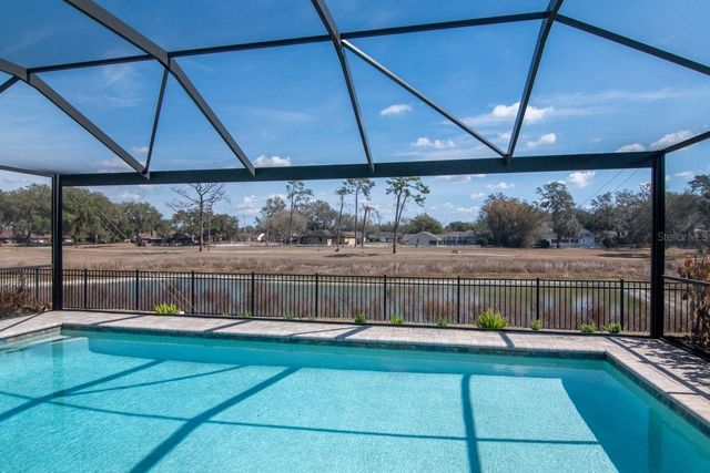 6462 BRADFORD WOODS DRIVE, Zephyrhills, FL 33542