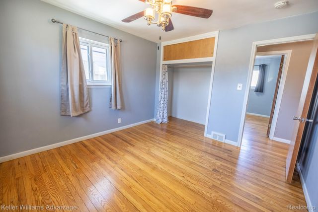 29240 Brody Avenue, Westland, MI 48185