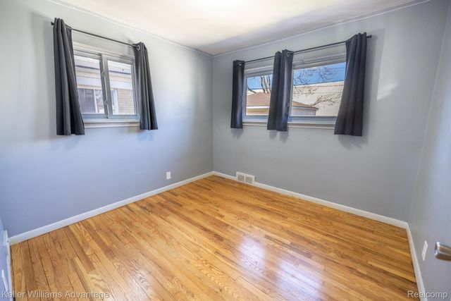 29240 Brody Avenue, Westland, MI 48185